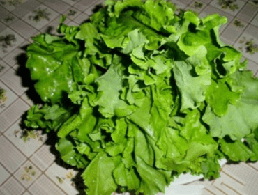 Салат с клубникой