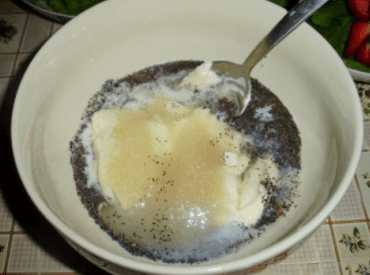 Салат с клубникой